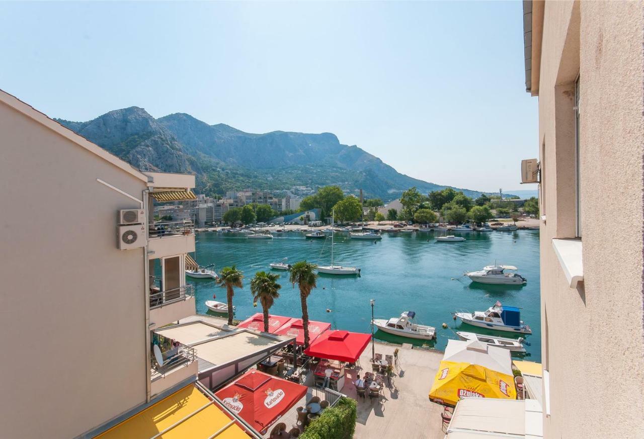 Modern New Flat Next To River Cetina 오미스 외부 사진
